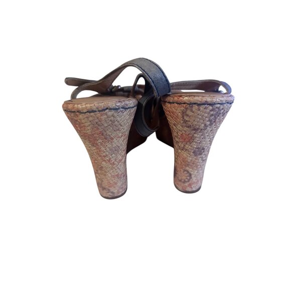 Born Handcrafted blue floral wedge leather sandals size 7M - Picture 3 of 7